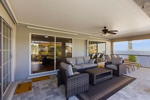 Terrace/patio - Waterfront home, with private pool and lanai, Gulf access with fishing dock (Punta Gorda)