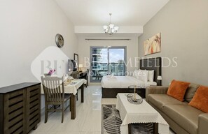 Living area - 1306 Bloomfields Casual STU Elite Tower  (Dubai)