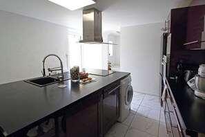 Private kitchen - Family village house Sablet (Sablet)
