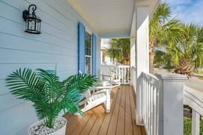 Terrace/patio - Spacious Home w/ Oceanside Village Resort Perks! (Murrells Inlet)