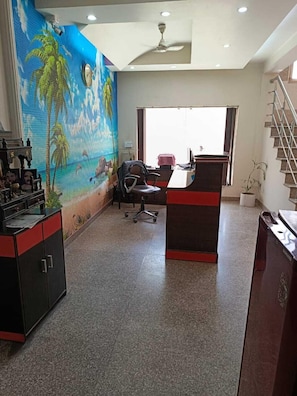 Exterior - Airport hotel Mayank plaza (New Delhi)