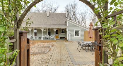 Pet Friendly! 1880's Zionsville Farmhouse