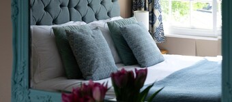 Lovely Maisonette in Centre of City w/ Parking