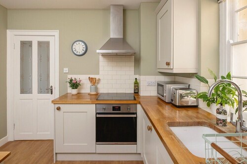 Lovely Maisonette in Centre of City w/ Parking