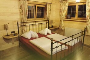 مكواة/لوح كي وواي فاي وملاءات أسرّة