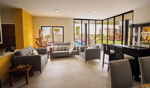 Family Cottage, Garden View | Living area - Casa Luan Alberca & Amenidades en Sumiya (Cuernavaca)