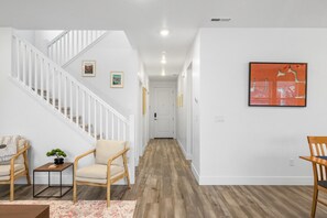 Interior - Ginger Creek Getaway, For Dog Loving Families! (Boise)