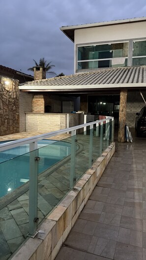 Pool - Luxury townhouse (Praia Grande)