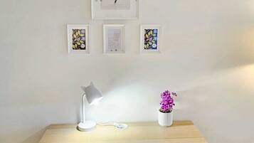 Iron/ironing board, free WiFi