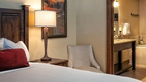 WiFi, bed sheets - Beautiful 1 bedroom Sleeps 4 - Grand Lodge on Peak 7 (Breckenridge)