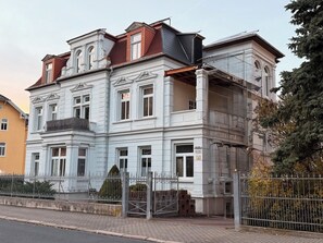 Exterior - Premium vacation apartment in a city villa close to the center (Sondershausen)