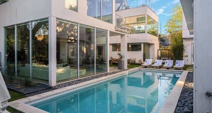 Pool, Putting Green, Game Room, Rooftop Bouldin Collective 902a by Avantstay