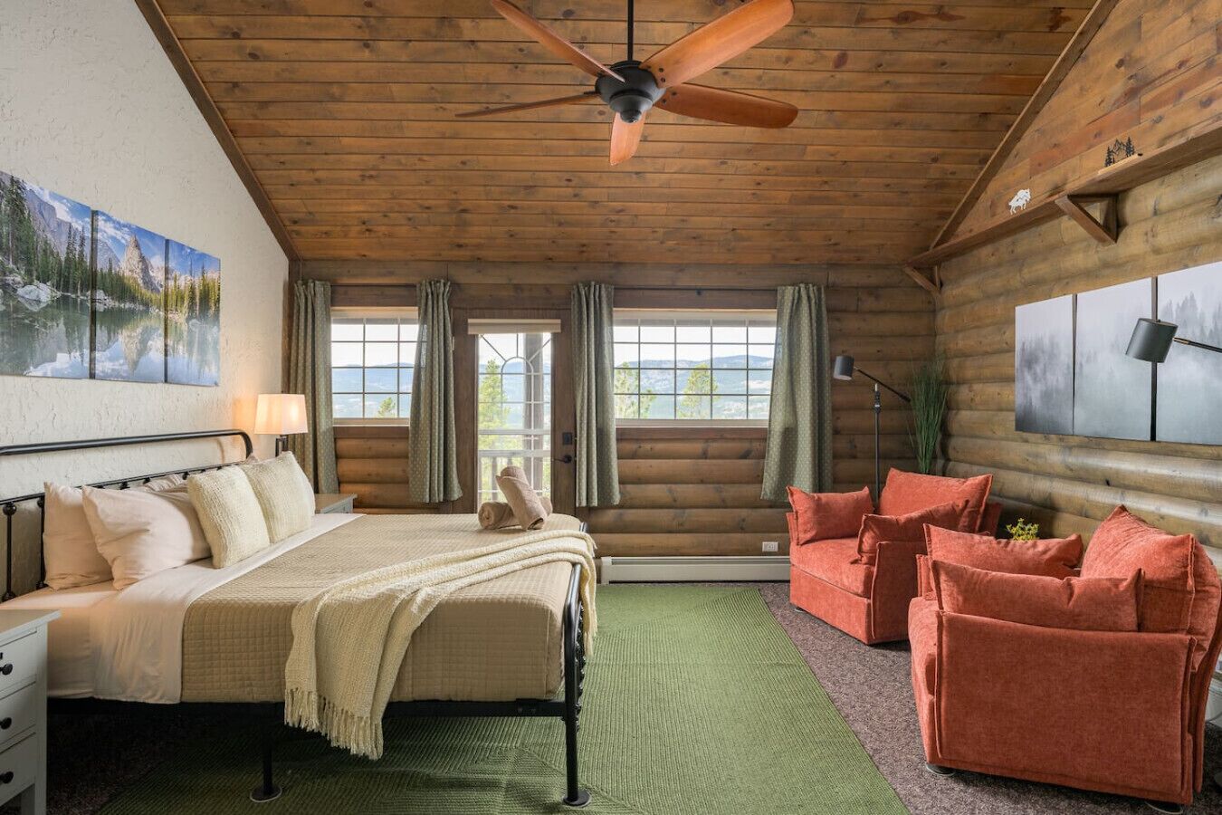 Desk, iron/ironing board, travel crib, WiFi