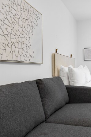 Studio Deluxe | Bếp riêng | Tủ lạnh, lò vi sóng, lò nướng, bếp nấu 