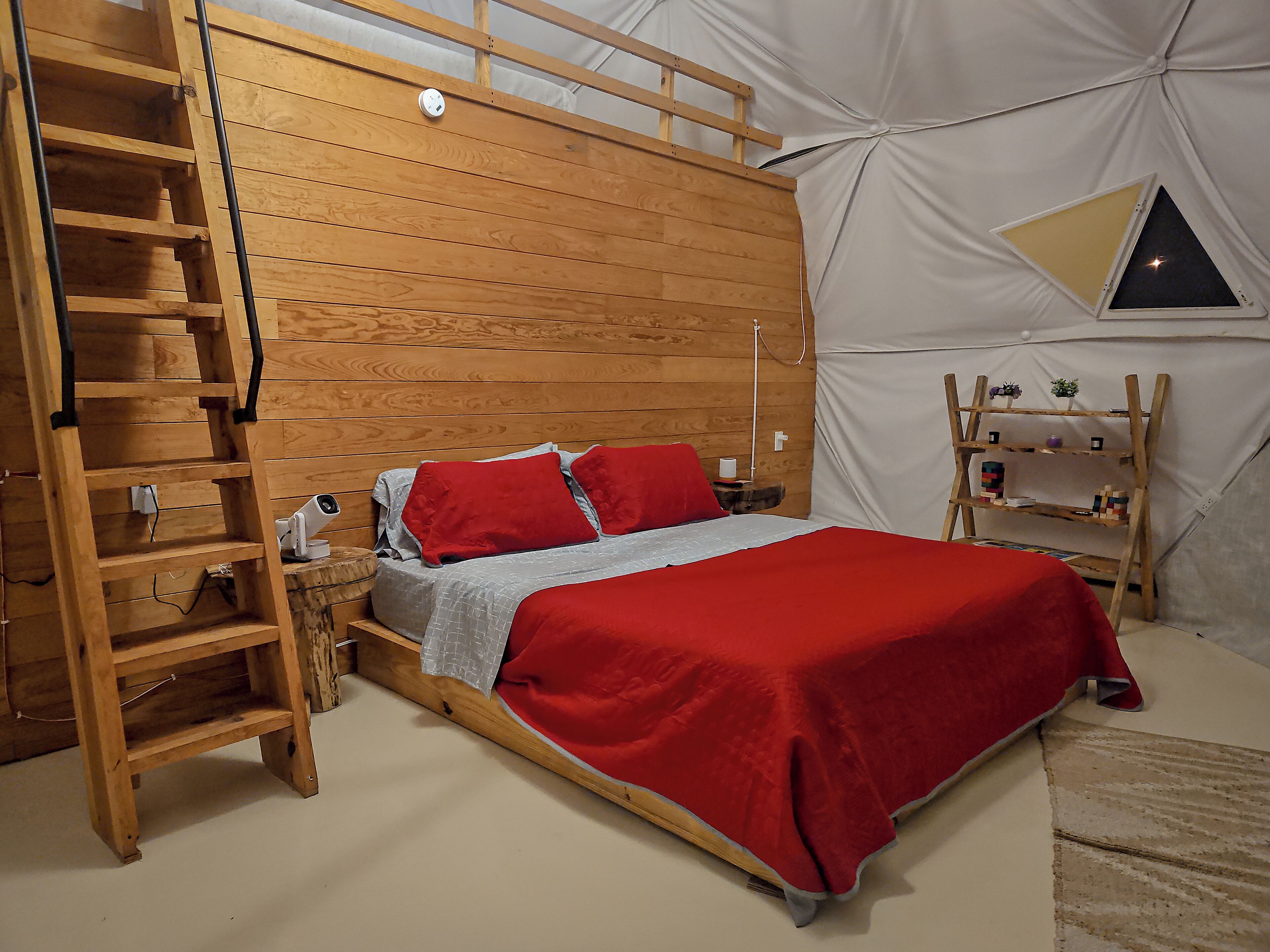 Deluxe Quadruple Room, Patio, Garden View | Free WiFi, bed sheets