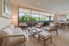 Living area - Near Tulum Beach 2BR –Private Pool & Cenote Access (Tulum)