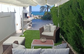 Terrace/patio - Gorgeous home in Torre de Benagalbon with outdoor swimming pool (Torre de Benagalbon)