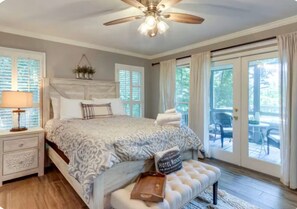 3 bedrooms, desk, iron/ironing board, WiFi - Sweeping Mountain Views | Pet-Friendly Retreat (Jasper)