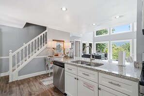 Fridge, microwave, oven, stovetop - Sweeping Mountain Views | Pet-Friendly Retreat (Jasper)