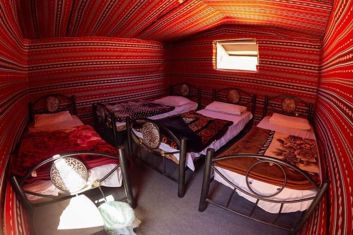 Habitación familiar, patio, vistas al desierto | Wifi gratis