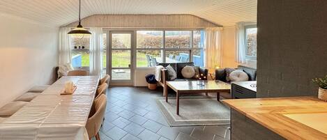 TV connectée, cheminée