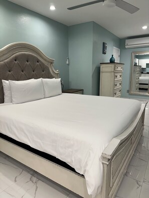 1 bedroom, iron/ironing board, WiFi, bed sheets - ROSE COTTAGE-Tranquility steps from Grace Bay Beach and Grace Bay Strip! (Grace Bay)