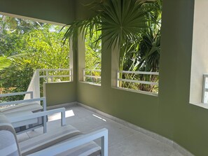 Terrace/patio - ROSE COTTAGE-Tranquility steps from Grace Bay Beach and Grace Bay Strip! (Grace Bay)