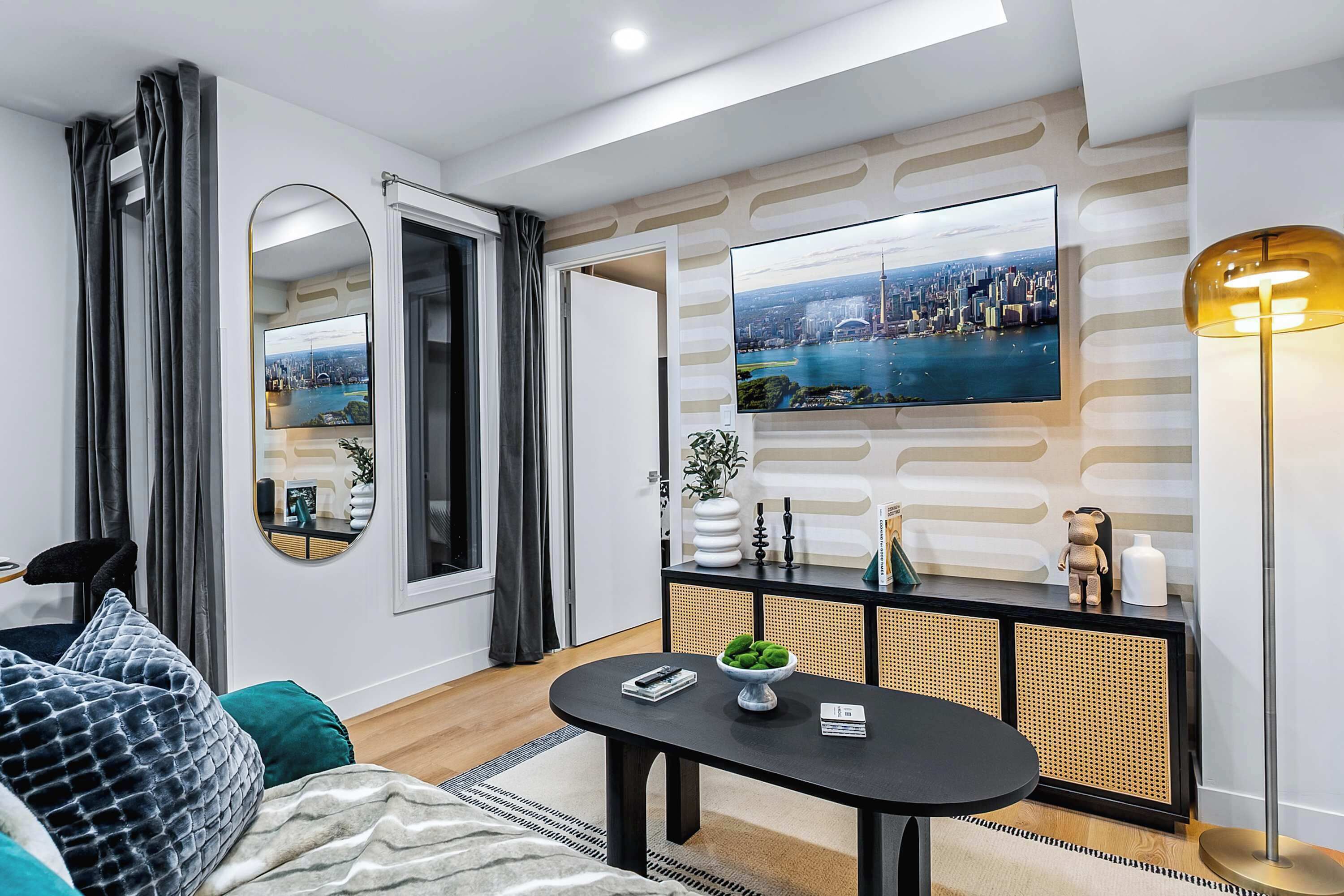 スマートテレビ、書斎 / ワークスペース