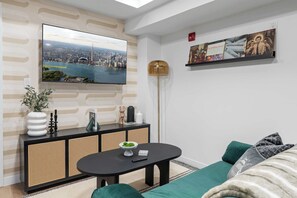 Télévision, espaces bureaux