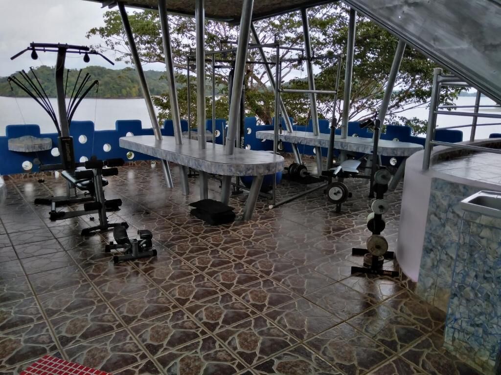 Firemannsrom, balkong, havutsikt | Bar (på overnattingsstedet)