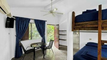Comfort Quadruple Room, Balcony