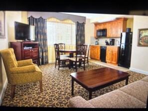 Living area - Charming resort in the Garden district of New Orleans. (New Orleans)