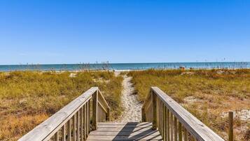 Sun-loungers, beach towels