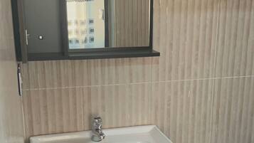 Shower, free toiletries, towels, soap