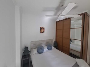 2 bedrooms, iron/ironing board