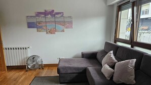 Uklassifisert bilde, 4 av 12, knapp