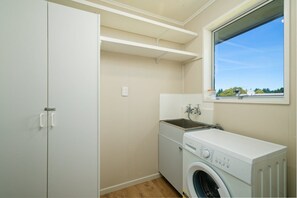 Family House, Ocean View | Laundry - Ocean & Mountain Views 3-bedroom Home (Kaikōura)