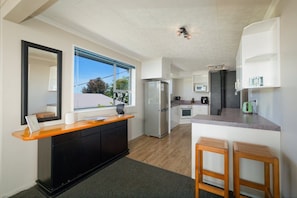 Family House, Ocean View | Private kitchen - Ocean & Mountain Views 3-bedroom Home (Kaikōura)