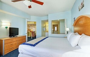 Iron/ironing board, Internet, bed sheets - Luxury 1-bedroom condo ON THE BEACH in amazing Daytona Beach Dec 12-14, 2025 (Daytona Beach)