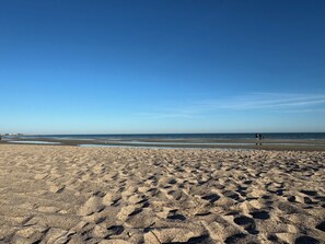 Beach towels - Resort Size Pool, 4 BR Waterfront with Paddleboards & Kayak in Key Allegro (Rockport)