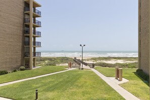 Property grounds - New Listing! Beachfront 2 Bedroom Luxury Condo...Your Perfect Vacation Getaway! (South Padre Island)