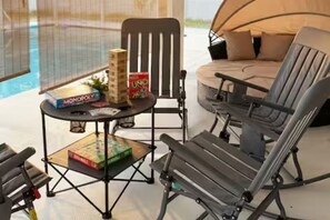 Terrace/patio - Relaxing Cape Coral Retreat with New LED Big Pool (Cape Coral)