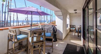 Charming 3-bedroom condo with AC in San Clemente
