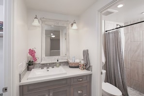 Towels, soap, toilet paper