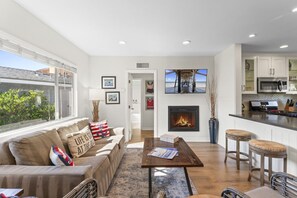 Télévision, cheminée