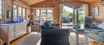 5 bedroom gorgeous home in Skjærhalden