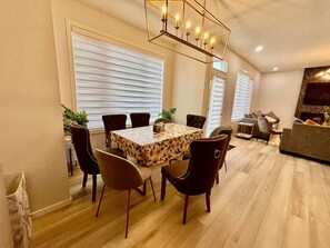 Dining - Zillion’s Joy (Calgary)