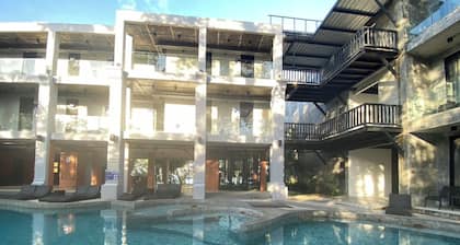 Private 2 Bedrooms Villa Near Waterfall in Khao Lak-terrace Large Bubble Jacuzzi
