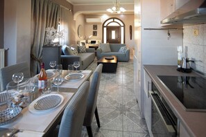 Apartment | 2 bedrooms, Internet - Sunrise Suite Olympiada - Luxury Beachfront Escape (Aristotelis)