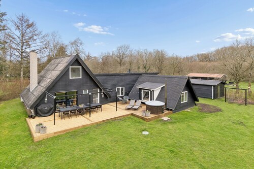 Holiday home with spa sauna and hot tub